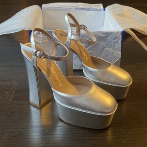 Stuart Weitzman skyhigh 145 platform pump metallic